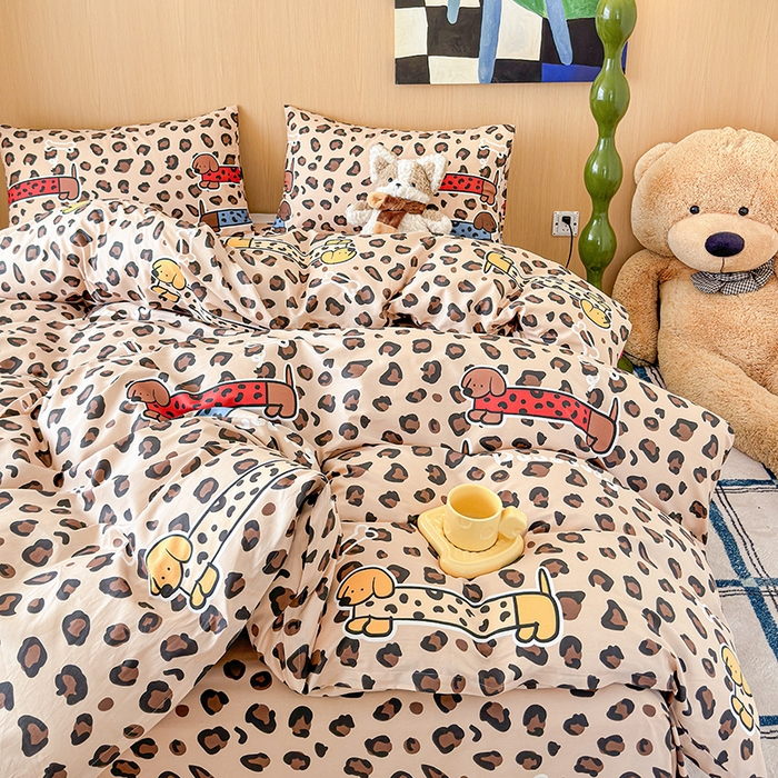 91家纺网 家纺一手货源 找家纺 感遇全棉软萌清新四件套 豹纹狗