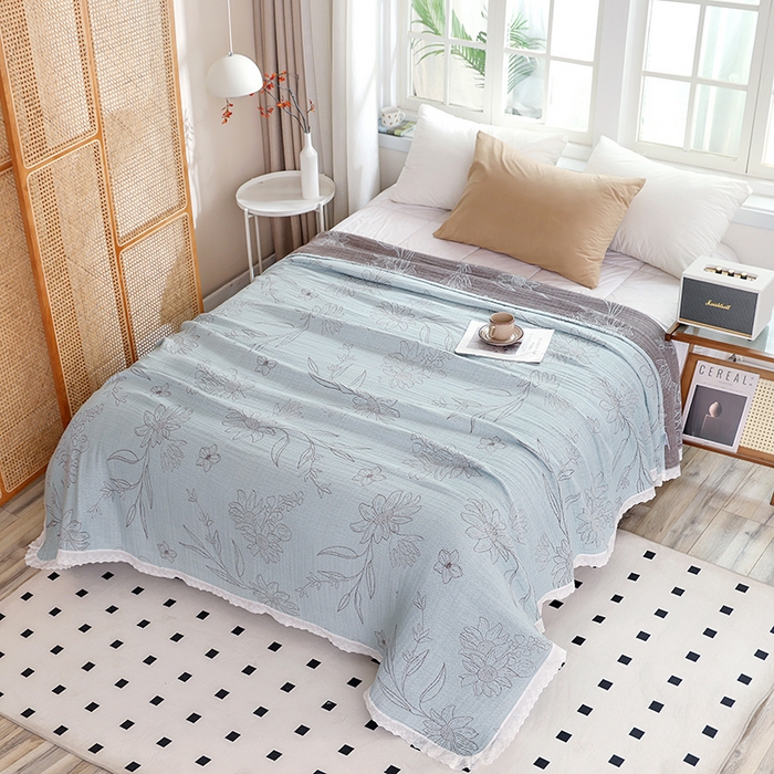 91家纺网 家纺一手货源 找家纺 朴尔2025年新款韩式花边纯棉竹纤维加大成人纱布毛巾被 怒放-蓝毛巾被