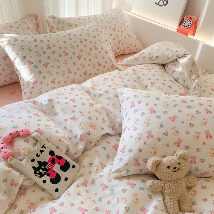 91家纺网 家纺一手货源 找家纺 澳萝拉 2025新款小碎花清新春夏全棉花边双层纱韩系三件套四件套 糖果乐园