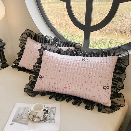 91家纺网 家纺一手货源 找家纺 （总）眠势力  2025新款韩版花边枕套四季款