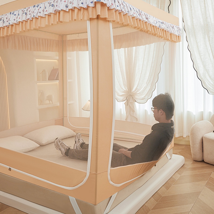 91家纺网 家纺一手货源 找家纺 迪凡保罗蚊帐 2025新款2503专版印花遮光帘防摔坐床蚊帐实拍图 调皮狗