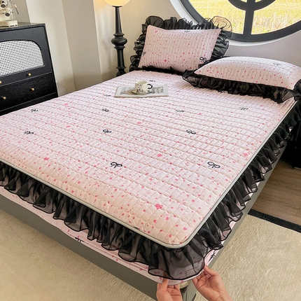 91家纺网 家纺一手货源 找家纺 眠势力 2025新款赫本风花边床笠四季通用加厚夹棉席梦思保护套 奇思妙想-粉