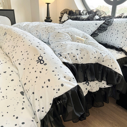 91家纺网 家纺一手货源 找家纺 （总）眠势力 2025新款赫本风花边四件套床笠款四季通用夹棉席梦思保护套法式