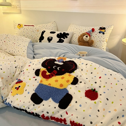 韩巢家纺 2025新款云朵棉可爱小猫咪毛巾绣被套床单床上用品四件套宿舍三件套（提供卖家秀） 时尚象先生