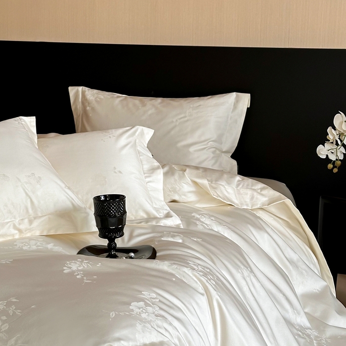 91家纺网 家纺一手货源 找家纺 窝米 2025春季新品100支长绒棉轻奢提花四件套系列 蜜香-白百合