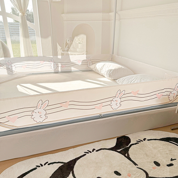 91家纺网 家纺一手货源 找家纺 青竹苑 2025新款三门大版上下布印花外穿坐床蚊帐床笠式防摔方帐 乖乖兔