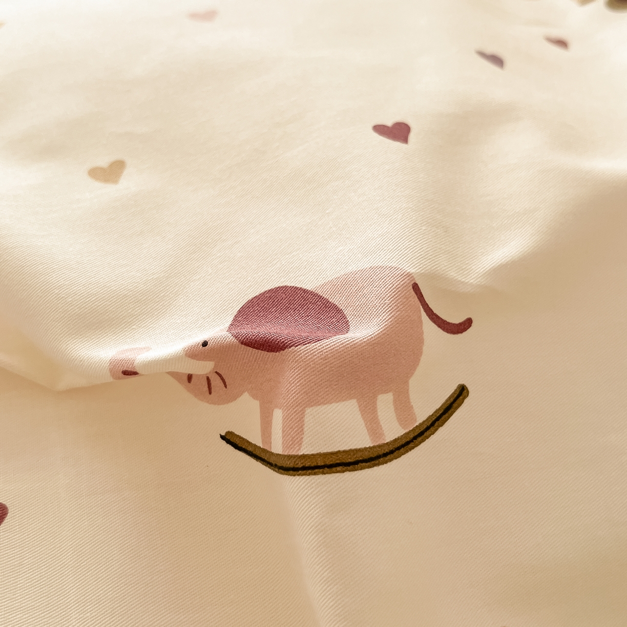 91家纺网 家纺一手货源 找家纺 柠馨 2025新款13372全棉床单床笠枕套被套单品系列-单被套 小象乐园