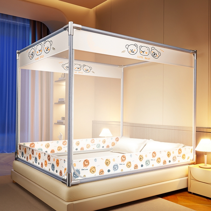 91家纺网 家纺一手货源 找家纺 青竹苑 2025新款三门大版上下布印花外穿坐床蚊帐床笠式防摔方帐 熊熊出没