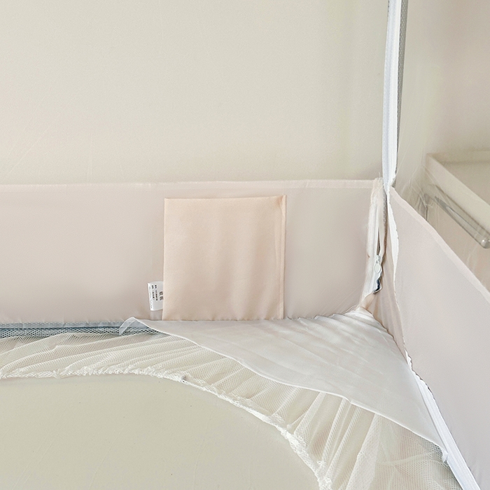 91家纺网 家纺一手货源 找家纺 青竹苑 2025新款三门大版上下布印花外穿坐床蚊帐床笠式防摔方帐 羊咩咩