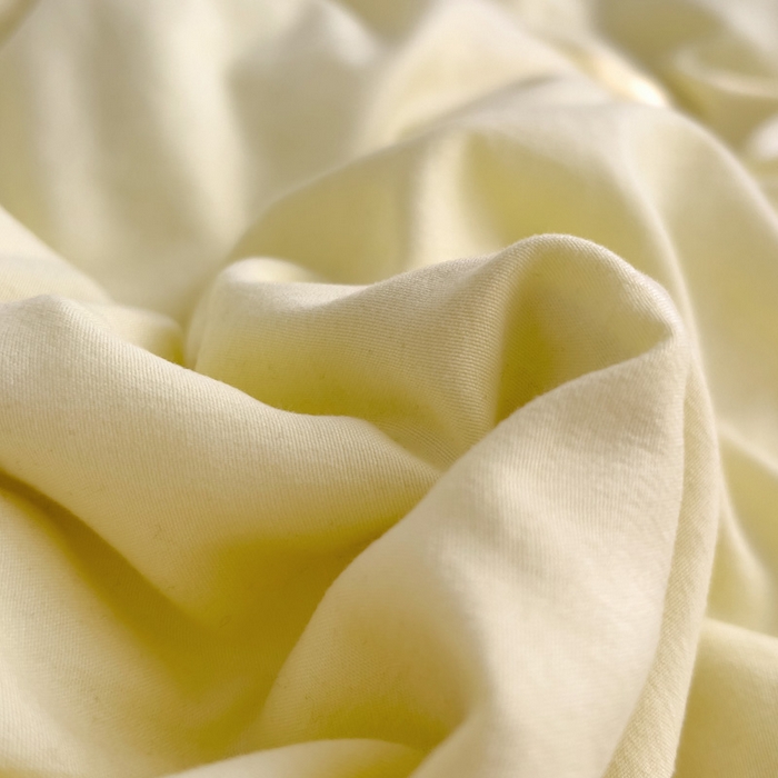 91家纺网 家纺一手货源 找家纺 花伞家居 2025新款纯色拼色柔软亲肤水洗棉简约四件套   奶黄+黑