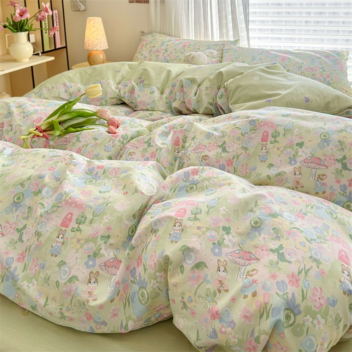 91家纺网 家纺一手货源 找家纺 名兮家居 2025年新款13372全棉印花四件套-卡通系列 花花世界