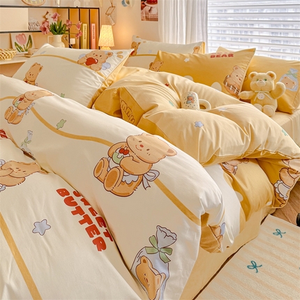 91家纺网 家纺一手货源 找家纺 名兮家居 2025年新款13372全棉印花四件套-卡通系列 黄油小熊