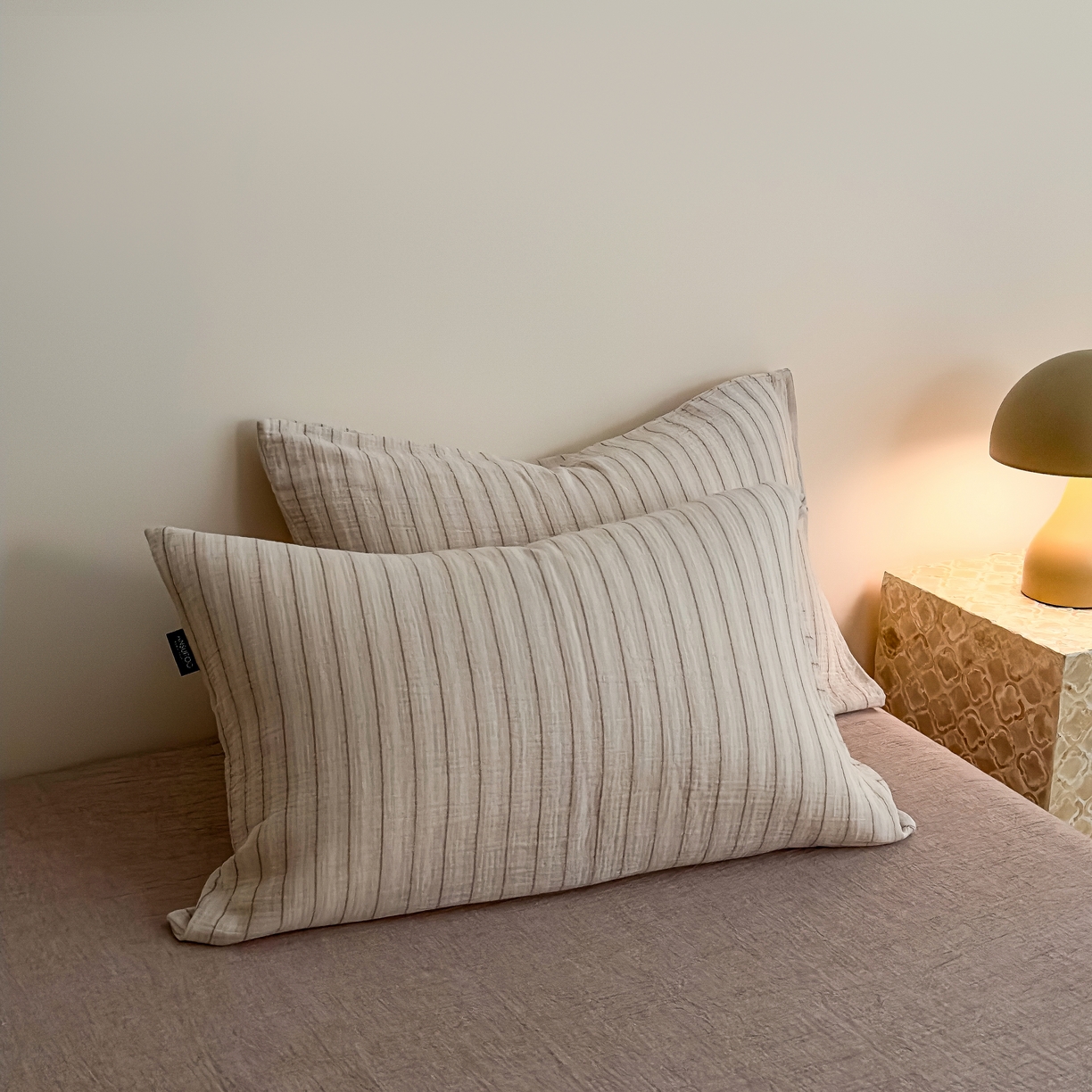 91家纺网 家纺一手货源 找家纺 席世家条纹皱皱纱-午逅 午逅-浅咖