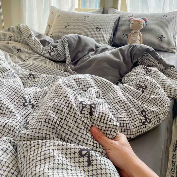 91家纺网 家纺一手货源 找家纺 仟网汇 2025新款针织双层纱AB版四件套 如初