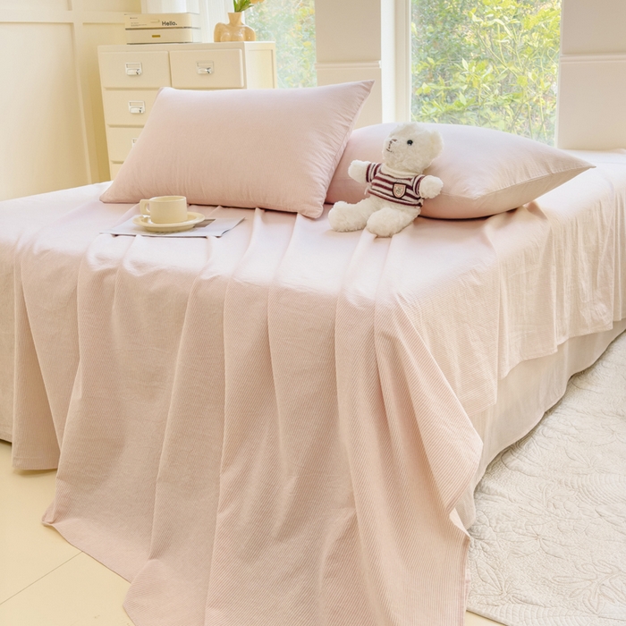 91家纺网 家纺一手货源 找家纺 柠萌家居 2025新款无印风全棉色织A类母婴级纯棉水洗棉床单 粉极细条