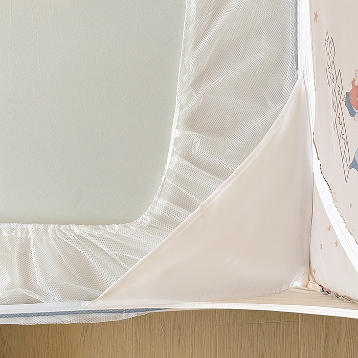 91家纺网 家纺一手货源 找家纺 青竹苑 2025新款三门大版上下布印花外穿坐床蚊帐床笠式防摔方帐 丛林生活