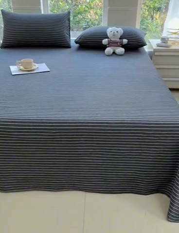 91家纺网 家纺一手货源 找家纺 柠萌家居 2025新款无印风全棉色织A类母婴级纯棉水洗棉床单 黑极细条