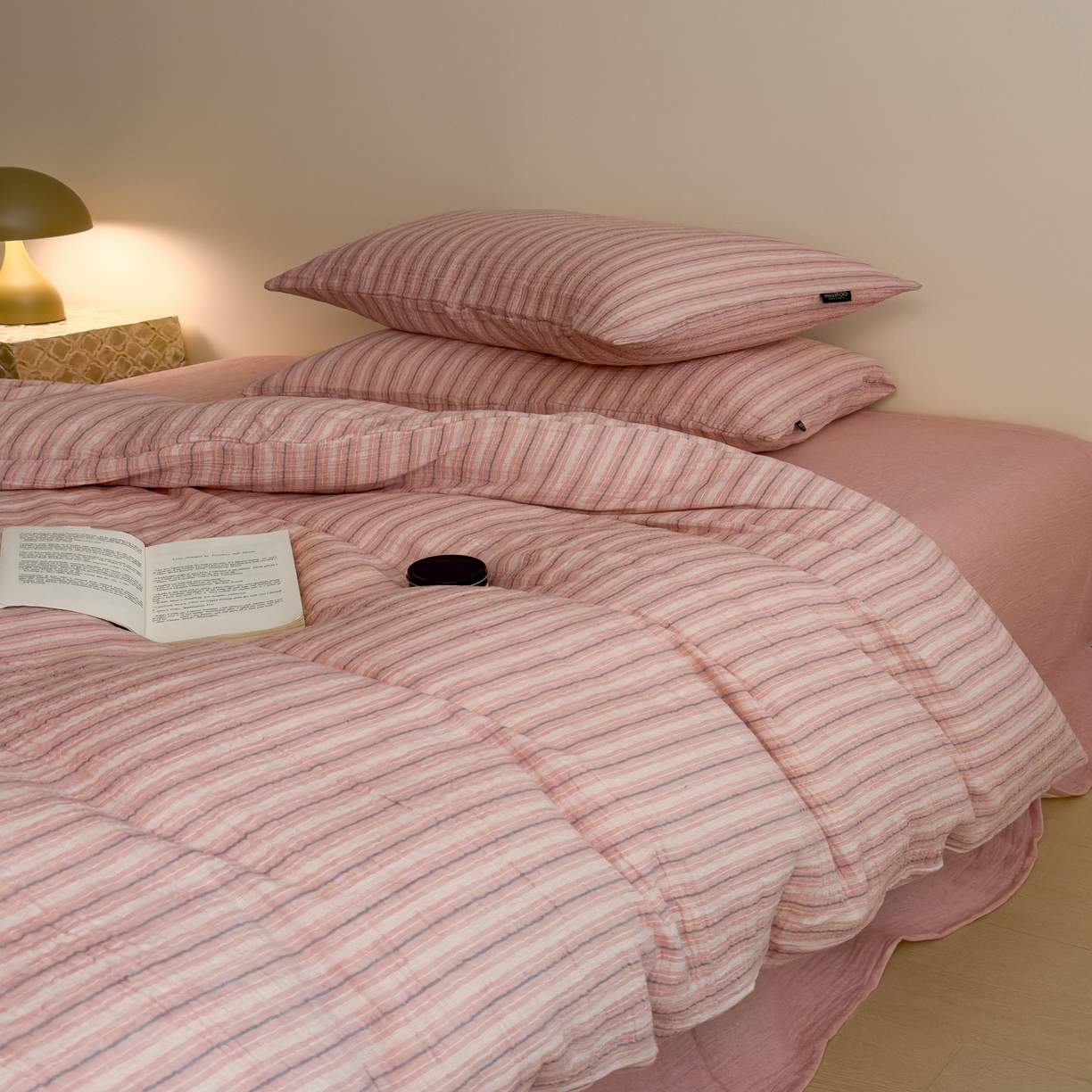 91家纺网 家纺一手货源 找家纺 （总）席世家条纹皱皱纱-午逅