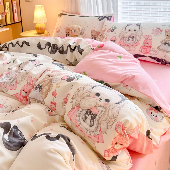 91家纺网 家纺一手货源 找家纺 名兮家居 2025年新款13372全棉印花四件套-卡通系列 芭比小熊