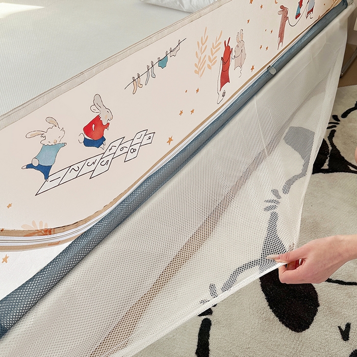 91家纺网 家纺一手货源 找家纺 青竹苑 2025新款三门大版上下布印花外穿坐床蚊帐床笠式防摔方帐 丛林生活