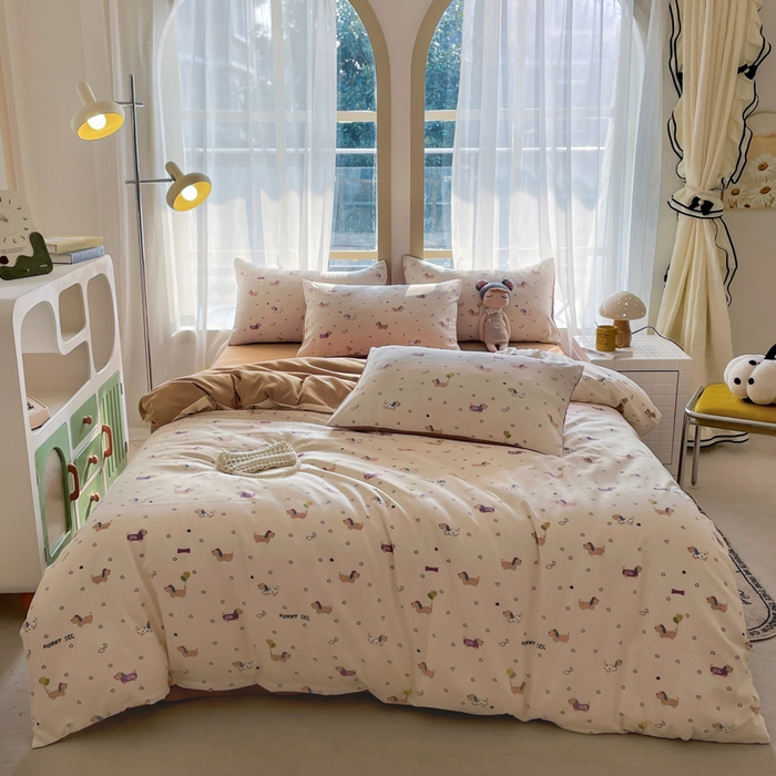 91家纺网 家纺一手货源 找家纺 仟网汇 2025新款针织双层纱AB版四件套 运动小狗