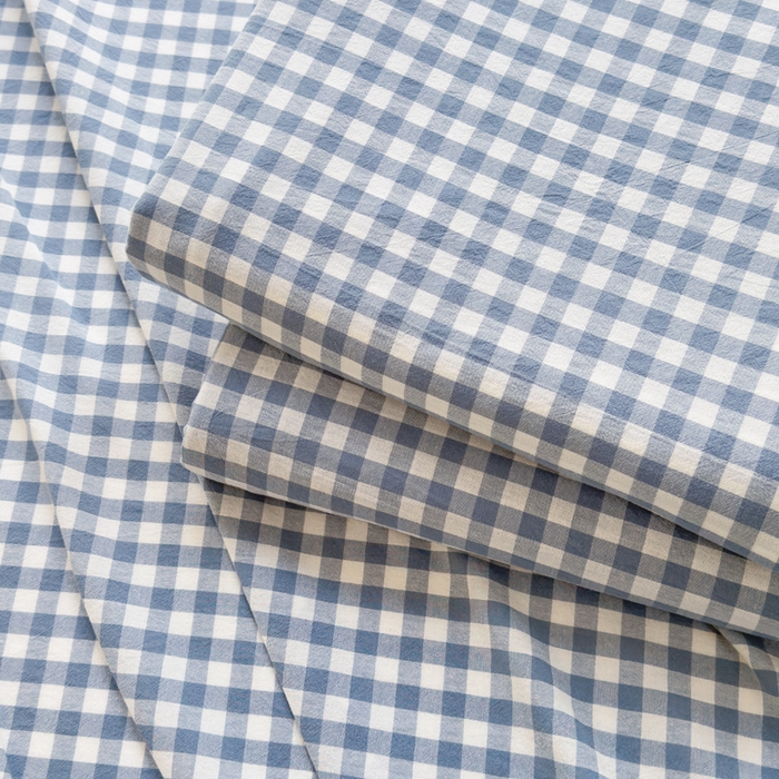 91家纺网 家纺一手货源 找家纺 柠萌家居 2025新款无印风全棉色织A类母婴级纯棉水洗棉床单 浅蓝小格