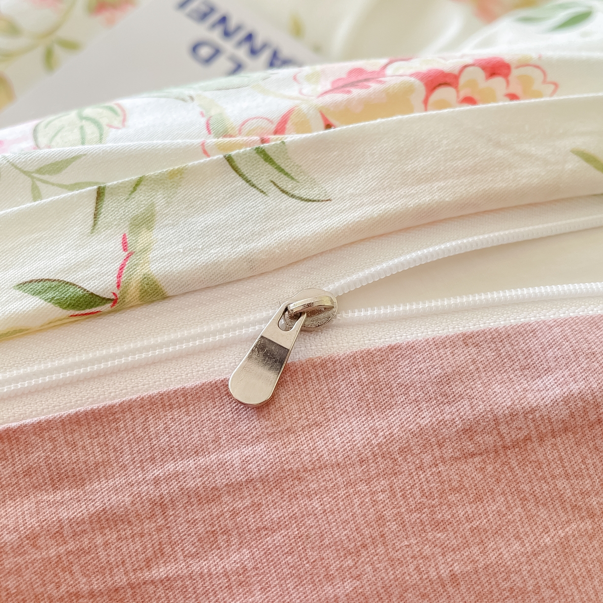 91家纺网 家纺一手货源 找家纺 柠馨 2025新款13372全棉床单床笠枕套被套单品系列-单被套 花团锦簇