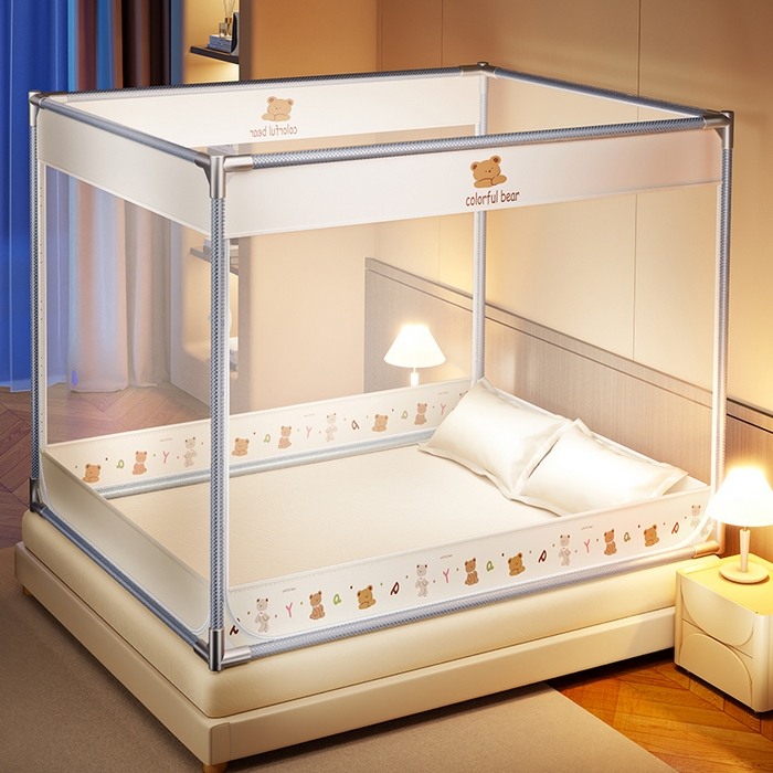 91家纺网 家纺一手货源 找家纺 青竹苑 2025新款三门大版上下布印花外穿坐床蚊帐床笠式防摔方帐 嘟嘟熊