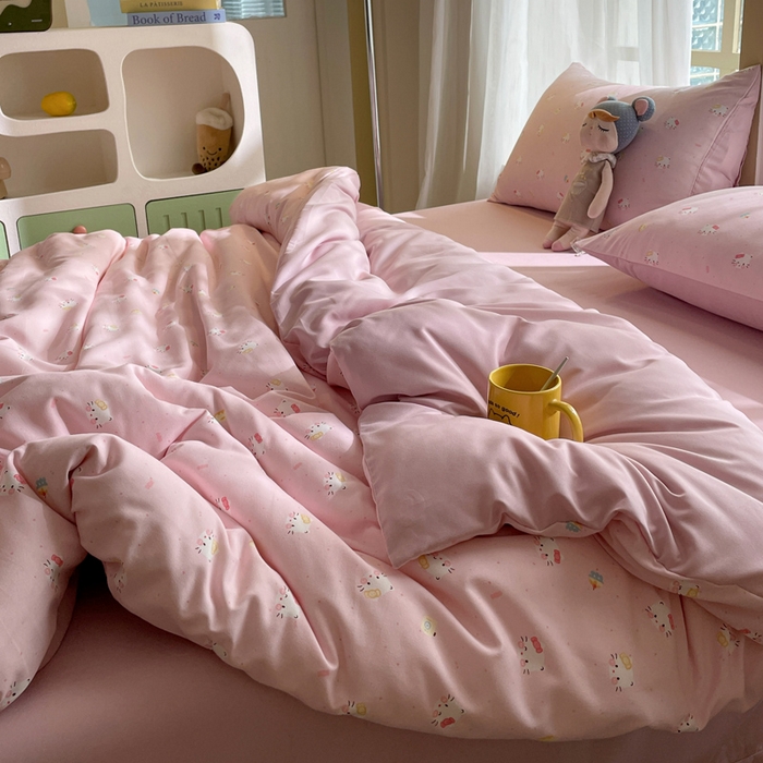 91家纺网 家纺一手货源 找家纺 仟网汇 2025新款针织双层纱AB版四件套 萌萌小猫