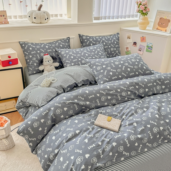 91家纺网 家纺一手货源 找家纺 柠馨 2025新款13372全棉学生三件套单人宿舍三件套四件套 百变小熊喵