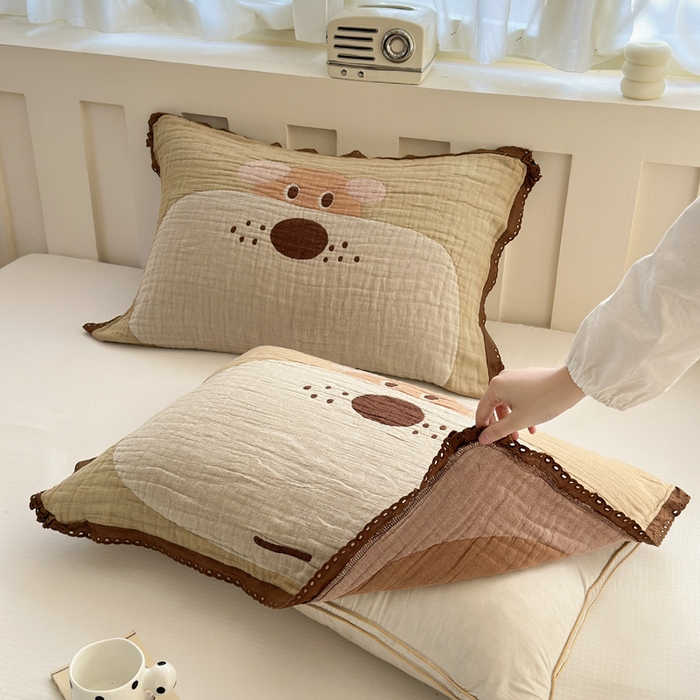 91家纺网 家纺一手货源 找家纺 朴尔家纺-毛巾被 2025新款皱皱纱卡通大版花边全棉四层纱布枕巾 嘟嘟狗