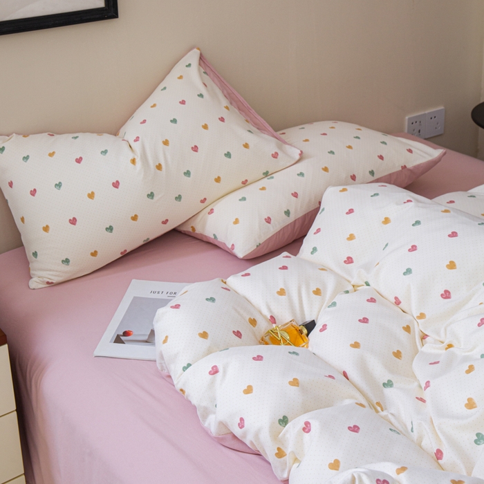 91家纺网 家纺一手货源 找家纺 利禾家纺 2025新款针织天竺棉水洗棉四件套被套学生宿舍三件套床单款 蜜糖甜心