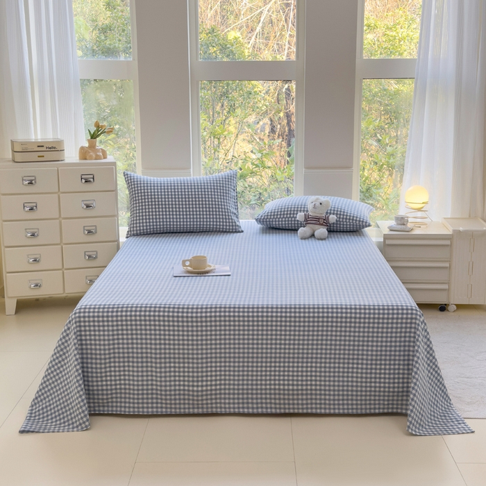 91家纺网 家纺一手货源 找家纺 柠萌家居 2025新款无印风全棉色织A类母婴级纯棉水洗棉床单 浅蓝小格