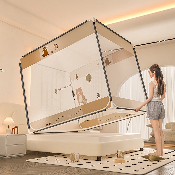 91家纺网 家纺一手货源 找家纺 青竹苑 2025新款帐纱印花外穿坐床防摔蚊帐 森林里的熊先生