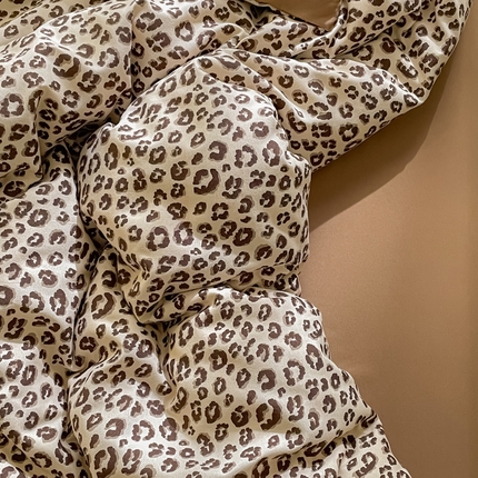 91家纺网 家纺一手货源 找家纺 （总）仟网汇 2025新款针织双层纱AB版四件套