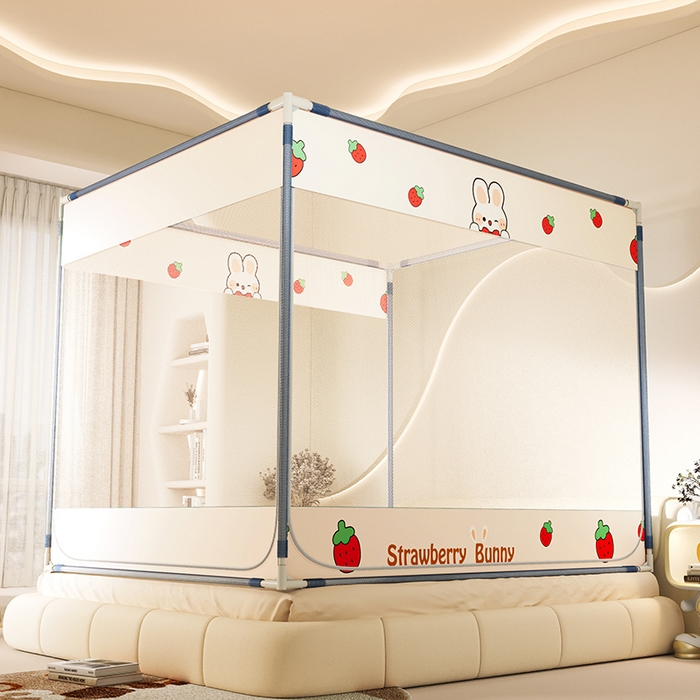 91家纺网 家纺一手货源 找家纺 青竹苑 2025新款三门大版上下布印花外穿坐床蚊帐床笠式防摔方帐 草莓兔兔