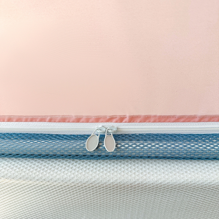 91家纺网 家纺一手货源 找家纺 青竹苑 2025新款三门大版上下布印花外穿坐床蚊帐床笠式防摔方帐 花丛兔兔