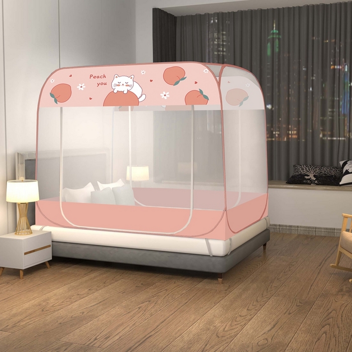 91家纺网 家纺一手货源 找家纺 青竹苑 2025新款免安装大顶魔术蚊帐布三角款 蜜桃猫