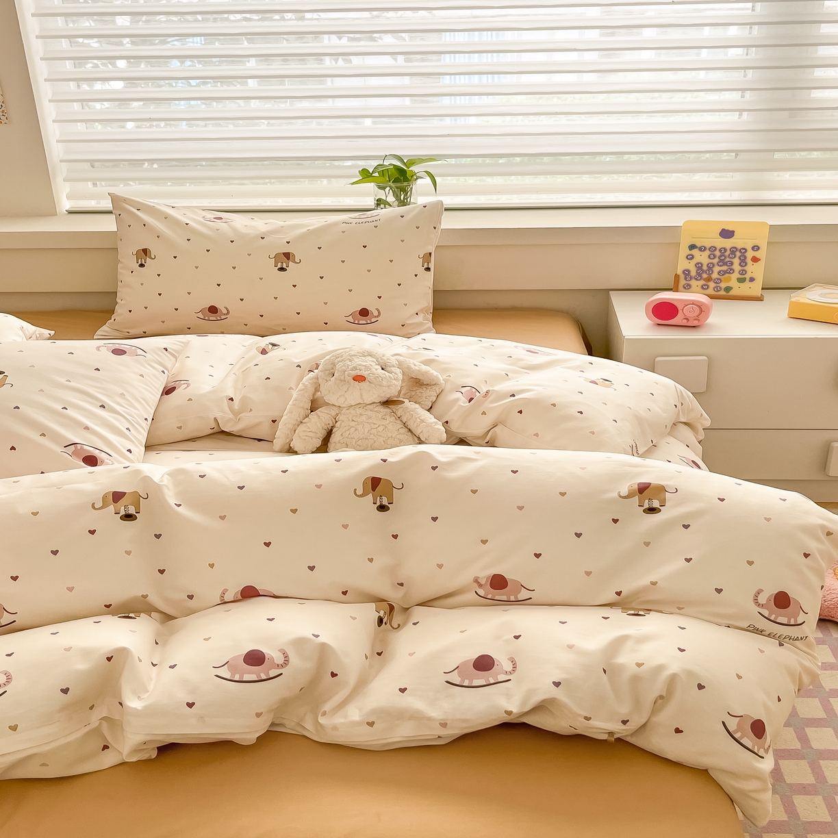 91家纺网 家纺一手货源 找家纺 柠馨 2025新款13372全棉床单床笠枕套被套单品系列-单被套 小象乐园