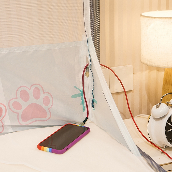 91家纺网 家纺一手货源 找家纺 青竹苑 2025新款三门大版上下布印花外穿坐床蚊帐床笠式防摔方帐 萌宠乐园