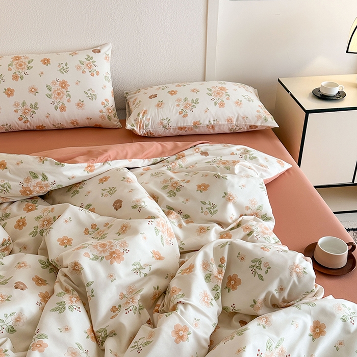 91家纺网 家纺一手货源 找家纺 （总）优迈 2025新款ins风亲肤卡通条格印花水洗棉系列四件套