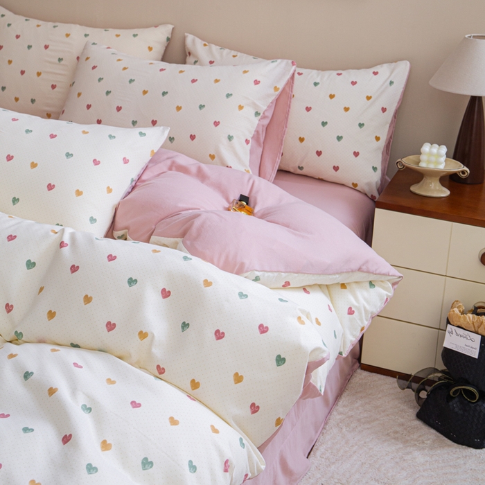 91家纺网 家纺一手货源 找家纺 利禾家纺 2025新款针织天竺棉水洗棉四件套被套学生宿舍三件套床单款 蜜糖甜心