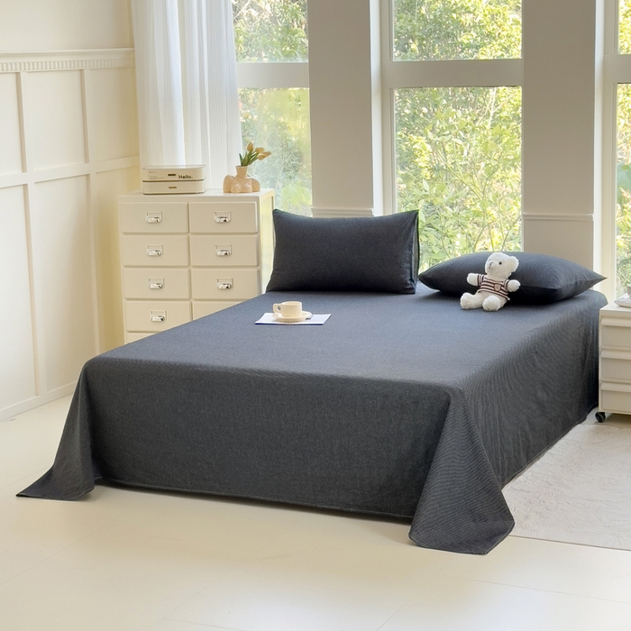 91家纺网 家纺一手货源 找家纺 柠萌家居 2025新款无印风全棉色织A类母婴级纯棉水洗棉床单 黑极细条