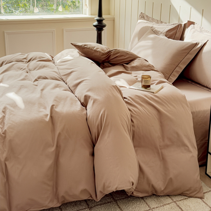 91家纺网 家纺一手货源 找家纺 2025新款40长绒棉13372全棉纯色酒店宾馆民宿学生三件套单品被套（可定制）摩卡