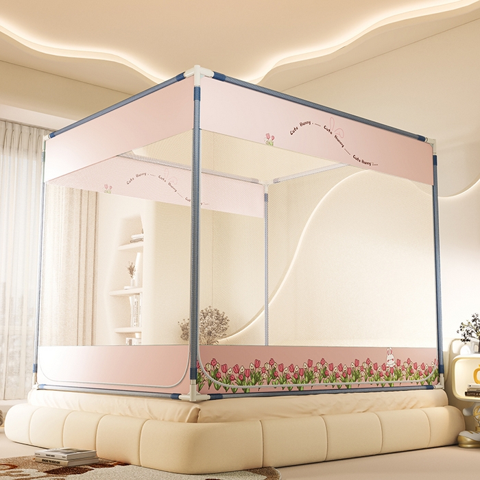 91家纺网 家纺一手货源 找家纺 青竹苑 2025新款三门大版上下布印花外穿坐床蚊帐床笠式防摔方帐 花丛兔兔