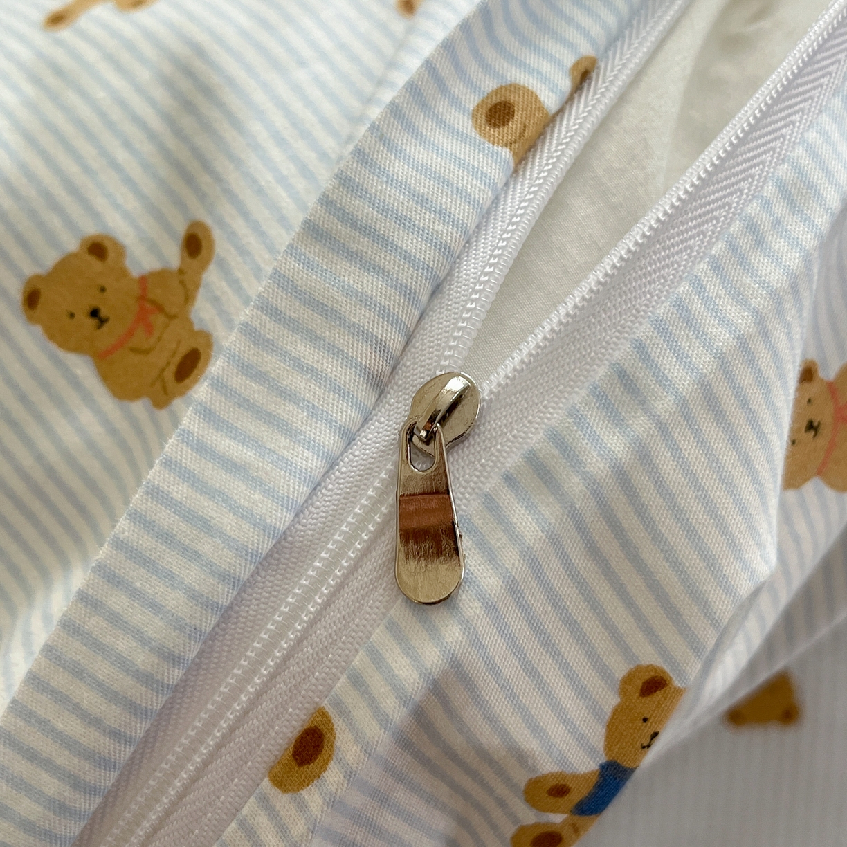 91家纺网 家纺一手货源 找家纺 柠馨 2025新款13372全棉床单床笠枕套被套单品系列-单被套 哈皮熊