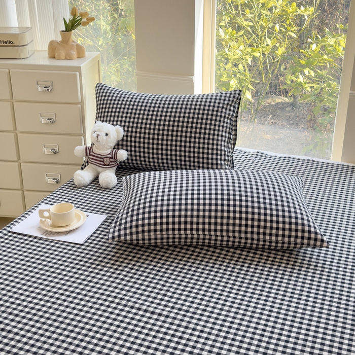 91家纺网 家纺一手货源 找家纺 柠萌家居 2025新款无印风全棉色织A类母婴级纯棉水洗棉床单 黑白小格