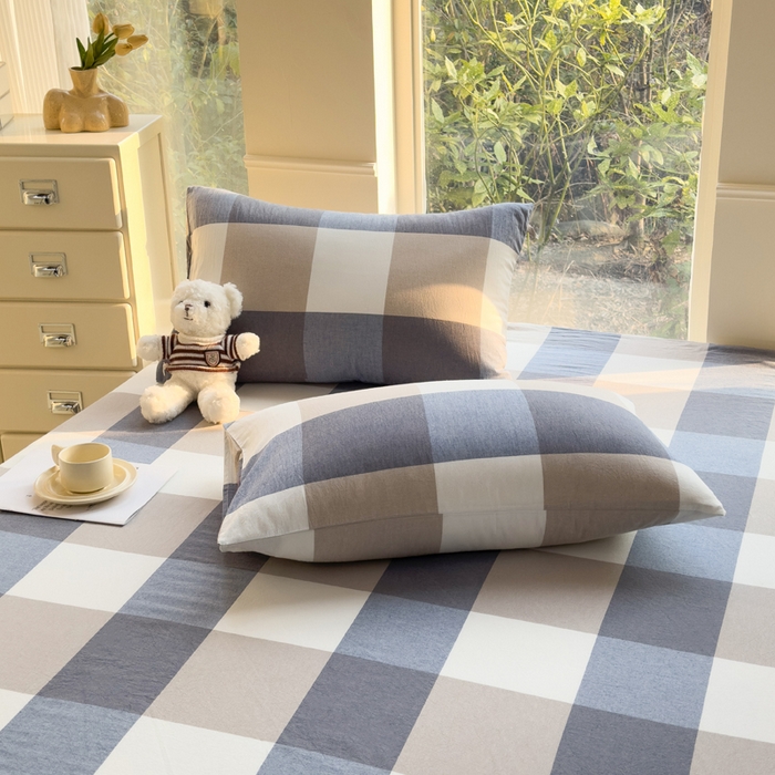 91家纺网 家纺一手货源 找家纺 柠萌家居 2025新款无印风全棉色织A类母婴级纯棉水洗棉床单 蓝大格