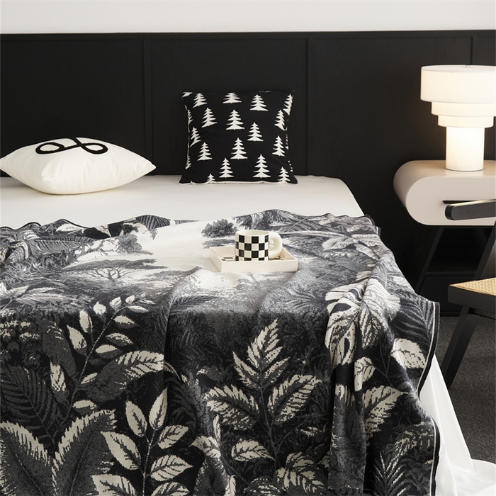 91家纺网 家纺一手货源 找家纺 暖绵绵家纺 2025新款兔绒纱系列盖毯披肩毯毯子-希格恩【最低零售价：143元】 希格恩-绿色