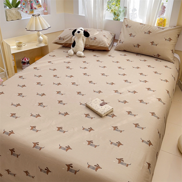 91家纺网 家纺一手货源 找家纺 名兮家居 2025新款13372全棉印花四件套单品系列-单床单 弹簧狗